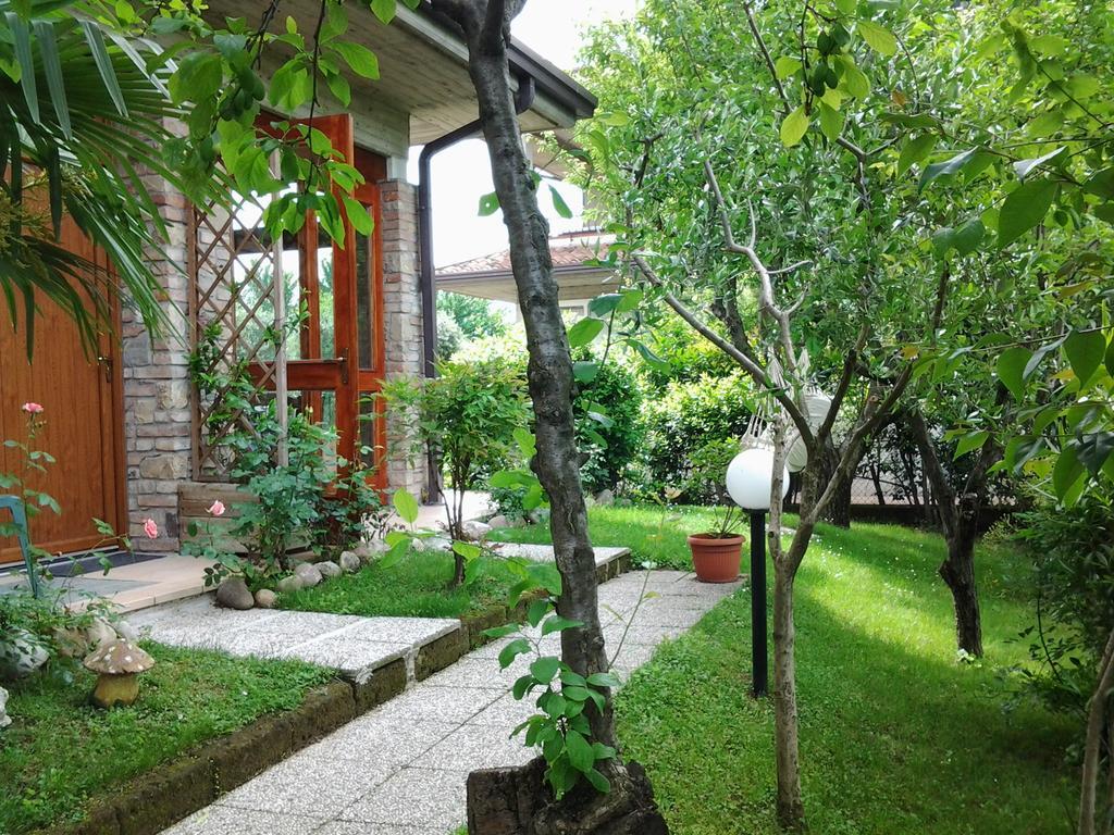 B&B Il Rondo Sirmione Bagian luar foto