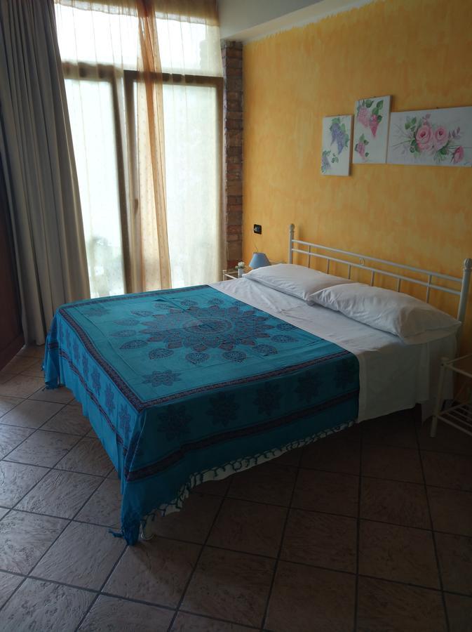 B&B Il Rondo Sirmione Bagian luar foto